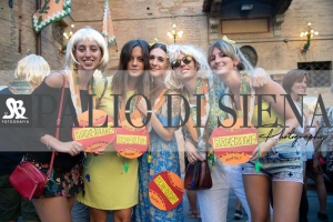 Giro-Selva-19-Agosto-Parrucche-Bionde-Palio-Ago-2019-063