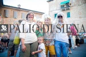Giro-Selva-19-Agosto-Parrucche-Bionde-Palio-Ago-2019-088