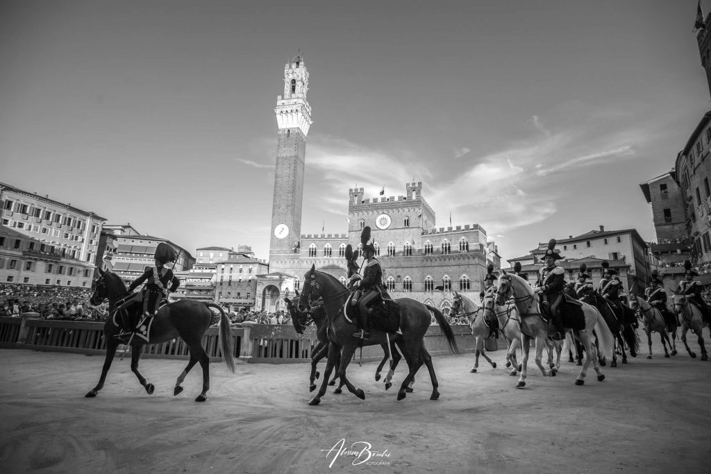 Carabinieri a Cavallo Palio di Siena
