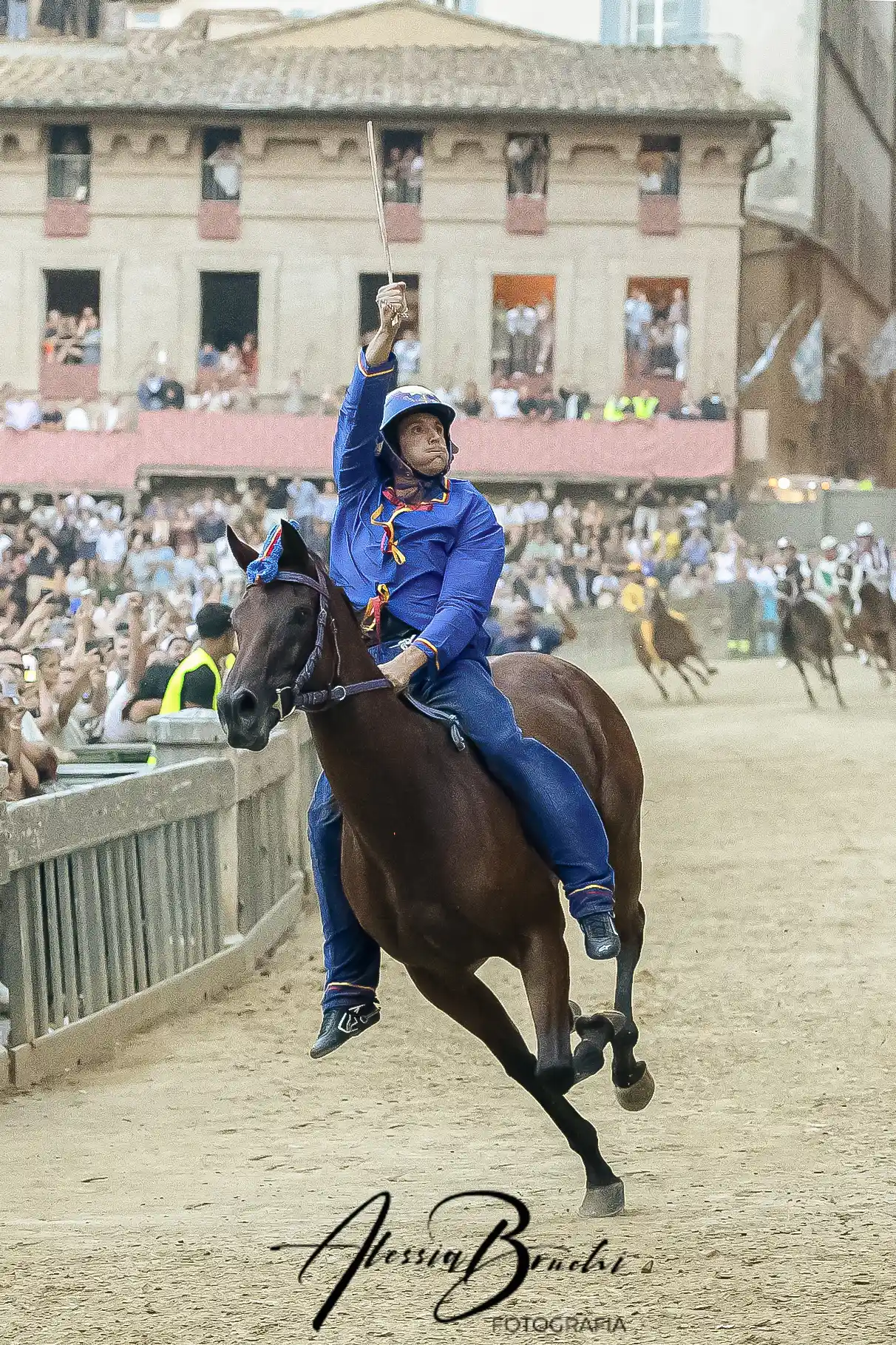 Nicchio Wins the August Palio di Siena | A Photographer’s Perspective